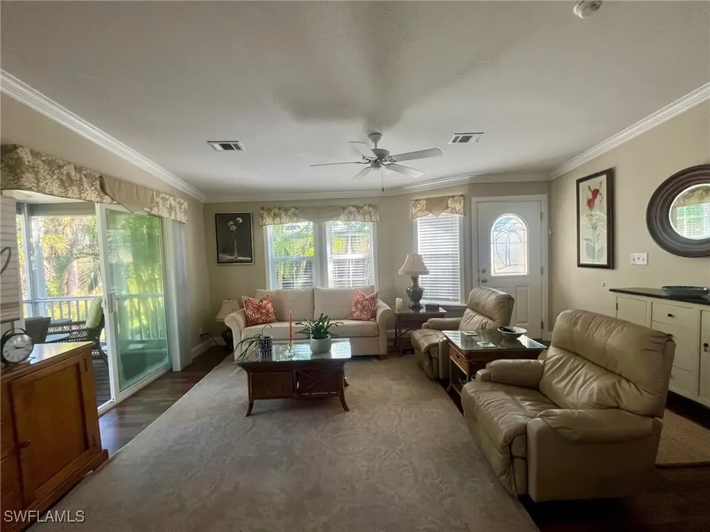 1284 Diamond Lake Circle Naples FL 34114