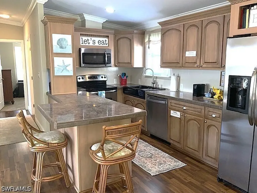 1284 Diamond Lake Circle Naples FL 34114