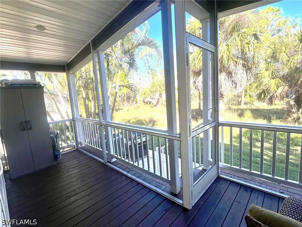 1284 Diamond Lake Circle Naples FL 34114