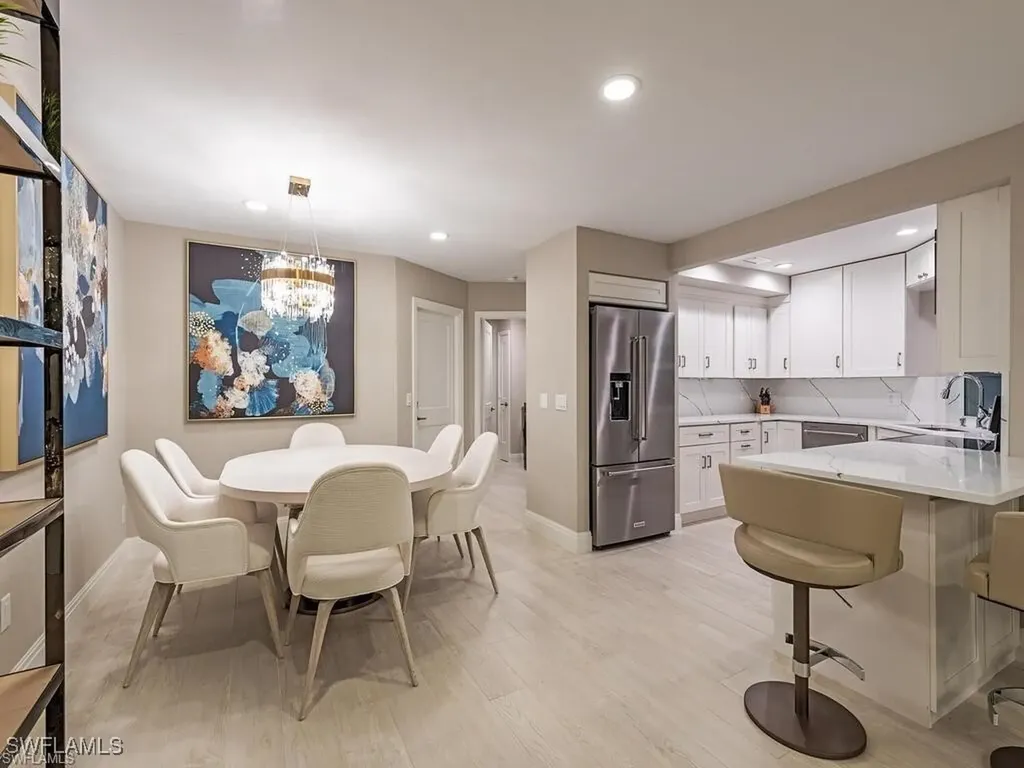 4856 Crayton Road Naples FL 34103