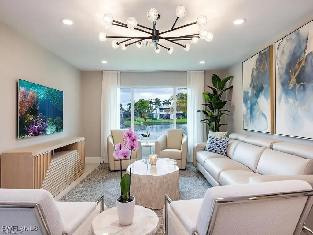 4856 Crayton Road Naples FL 34103