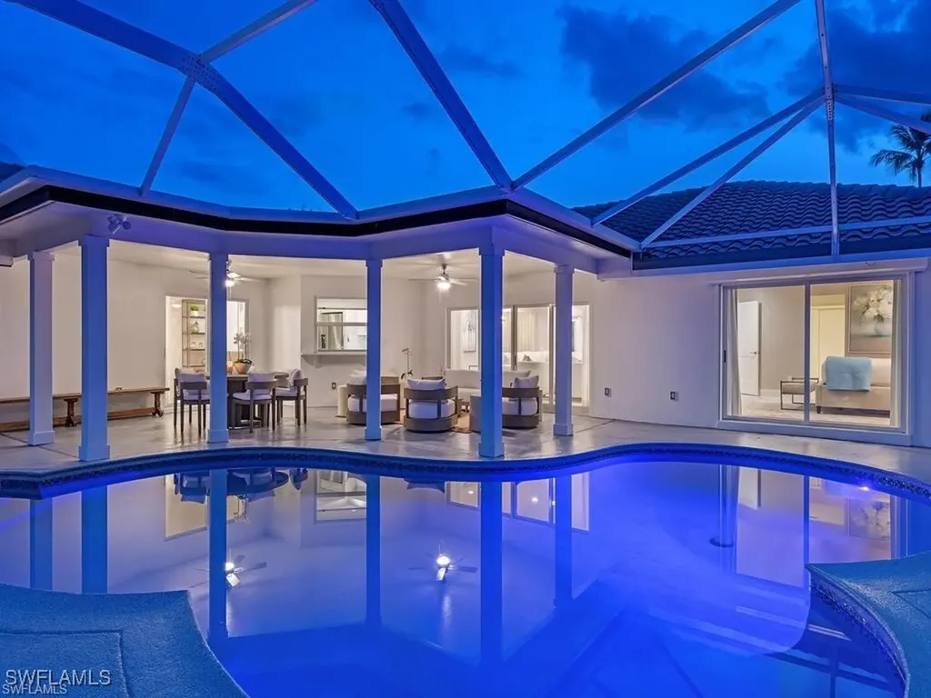 4856 Crayton Road Naples FL 34103