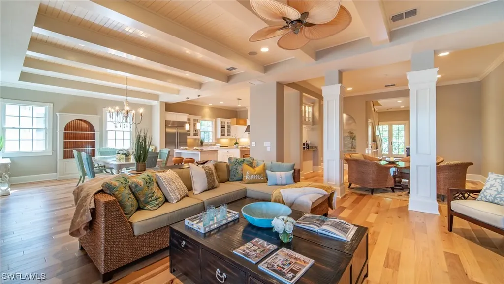 725 West Lake Drive Naples FL 34102