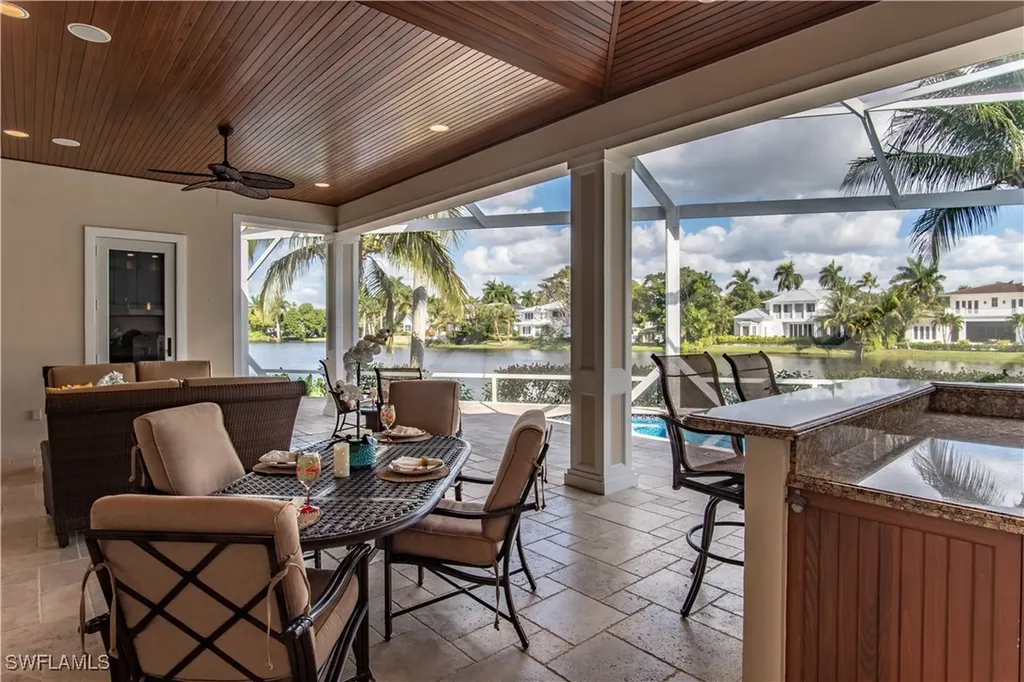 725 West Lake Drive Naples FL 34102