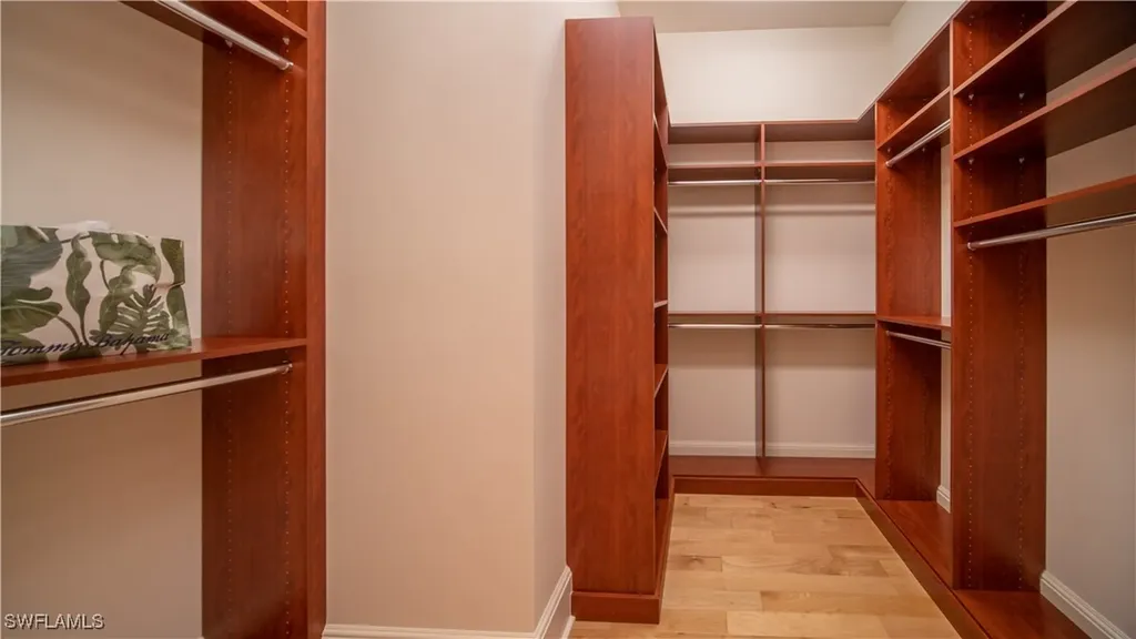 725 West Lake Drive Naples FL 34102