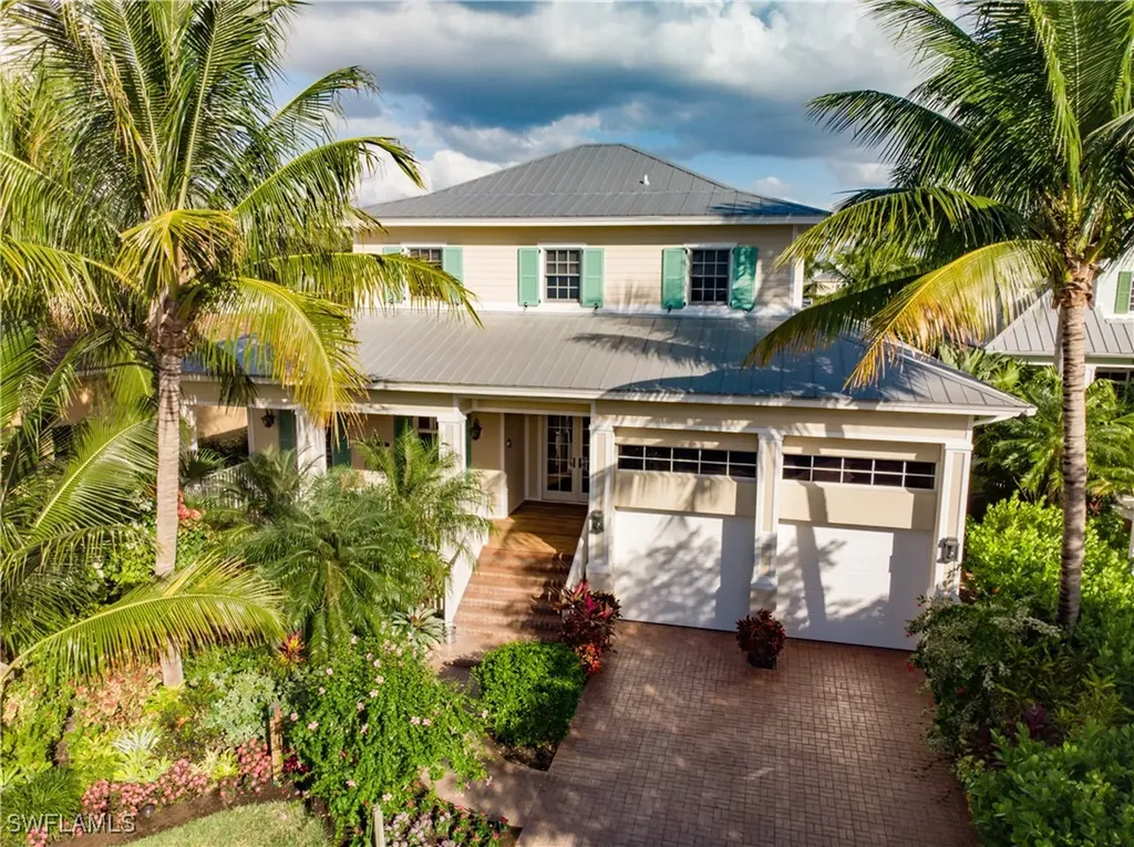 725 West Lake Drive Naples FL 34102
