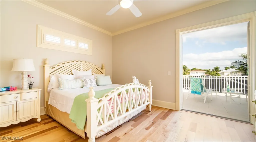 725 West Lake Drive Naples FL 34102