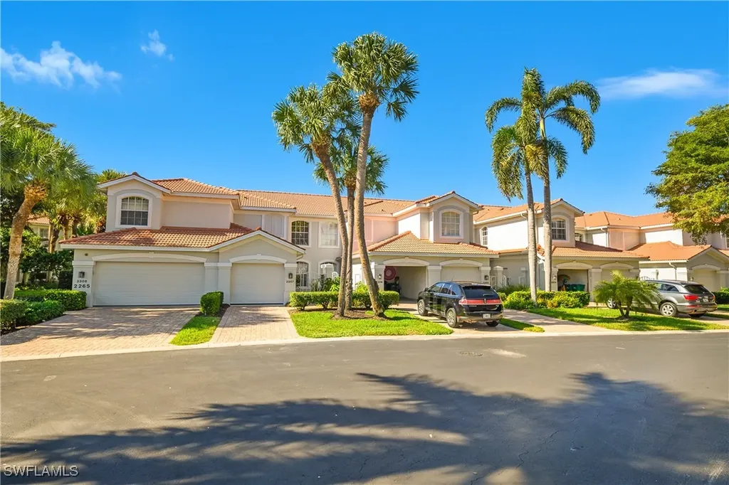 2265 Arielle Drive Naples FL 34109