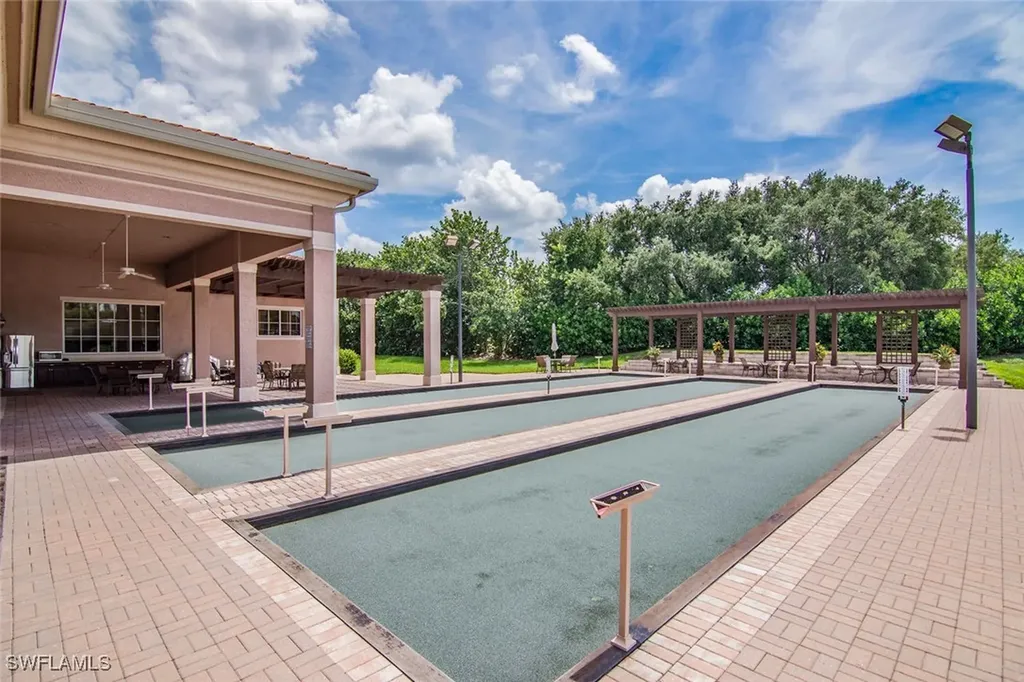 2265 Arielle Drive Naples FL 34109