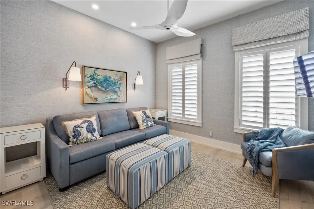 4000 Gulf Shore Boulevard N Naples FL 34103