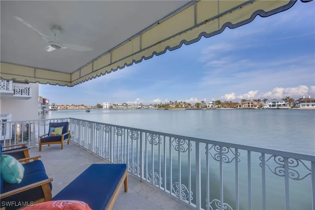 4000 Gulf Shore Boulevard N Naples FL 34103