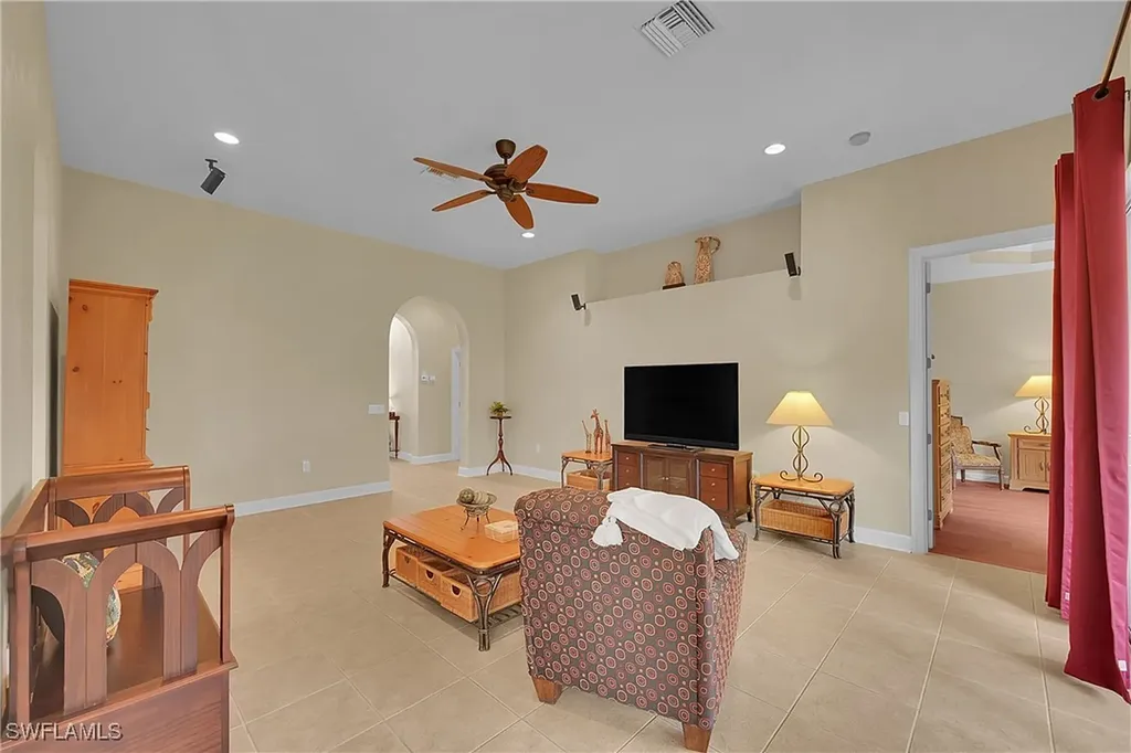 5569 Whispering Willow Way Fort Myers FL 33908