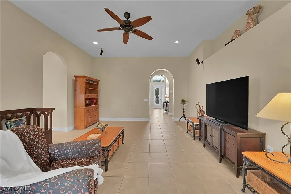 5569 Whispering Willow Way Fort Myers FL 33908