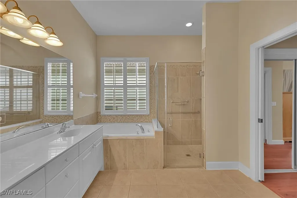 5569 Whispering Willow Way Fort Myers FL 33908