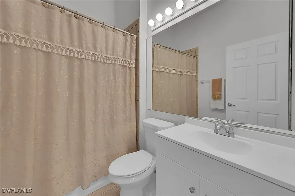 5569 Whispering Willow Way Fort Myers FL 33908