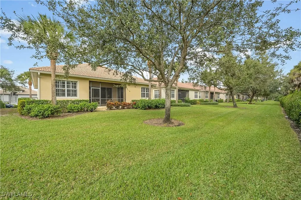 5569 Whispering Willow Way Fort Myers FL 33908