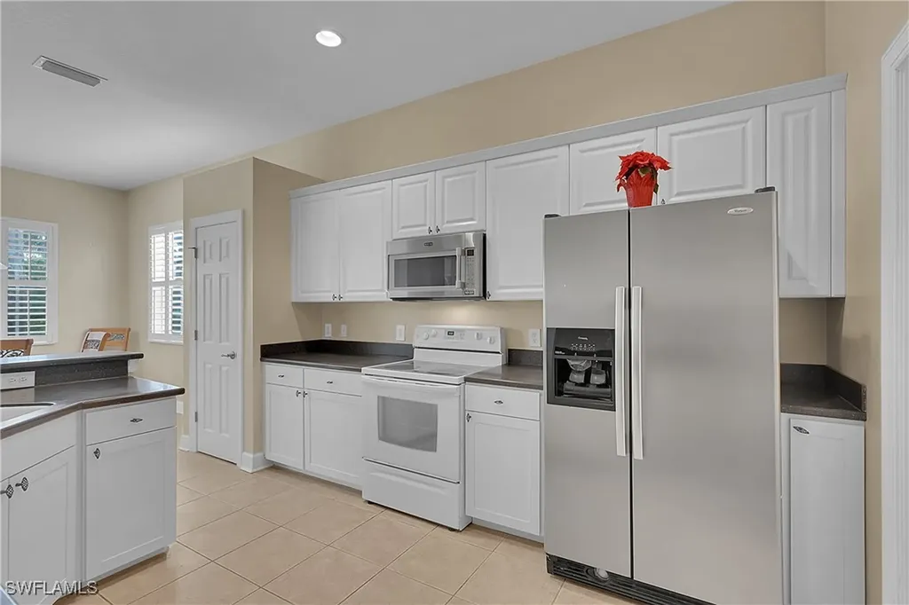 5569 Whispering Willow Way Fort Myers FL 33908