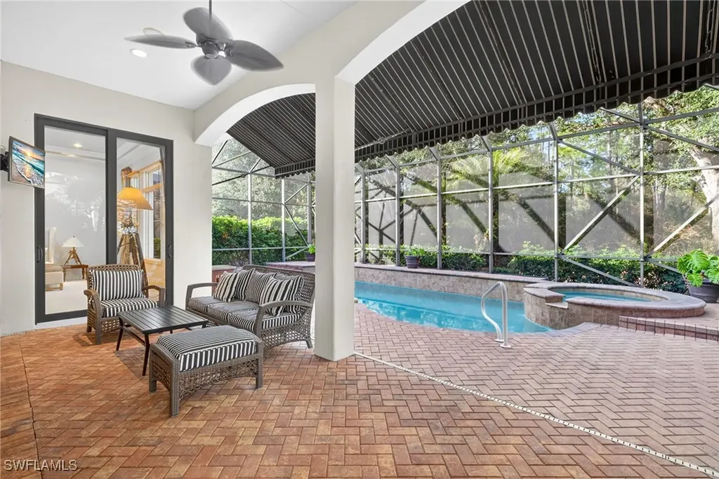 16838 Cabreo Drive Naples FL 34110