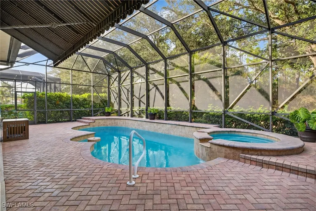 16838 Cabreo Drive Naples FL 34110