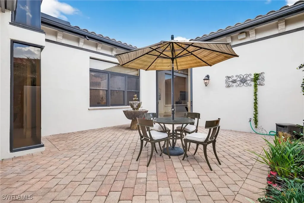 16838 Cabreo Drive Naples FL 34110