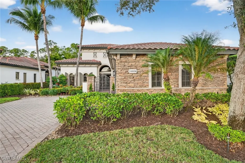16838 Cabreo Drive Naples FL 34110