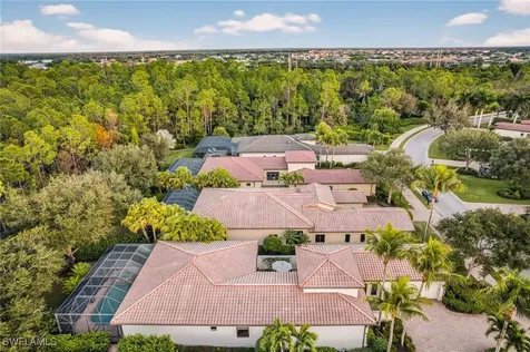 16838 Cabreo Drive Naples FL 34110