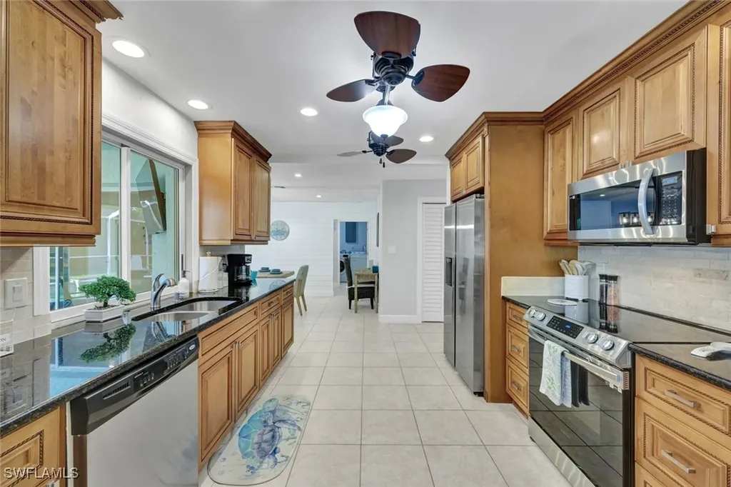 122 Palm River Boulevard Naples FL 34110