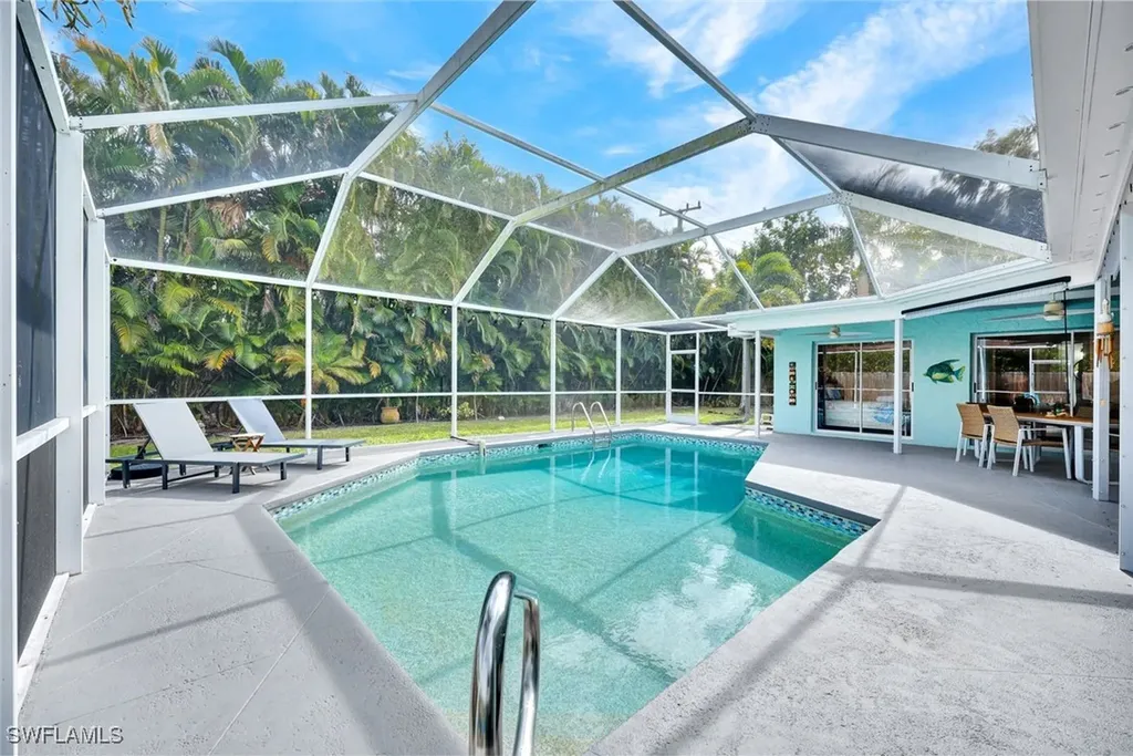 122 Palm River Boulevard Naples FL 34110