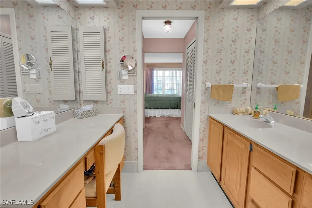 1251 Broadwater Drive Fort Myers FL 33919