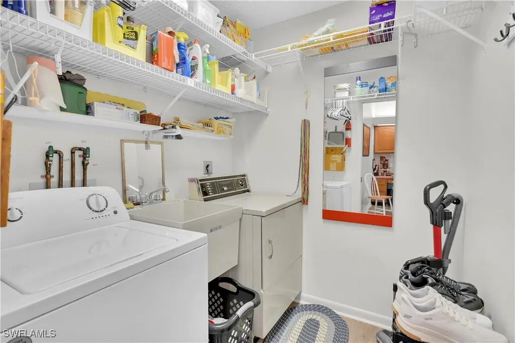1251 Broadwater Drive Fort Myers FL 33919