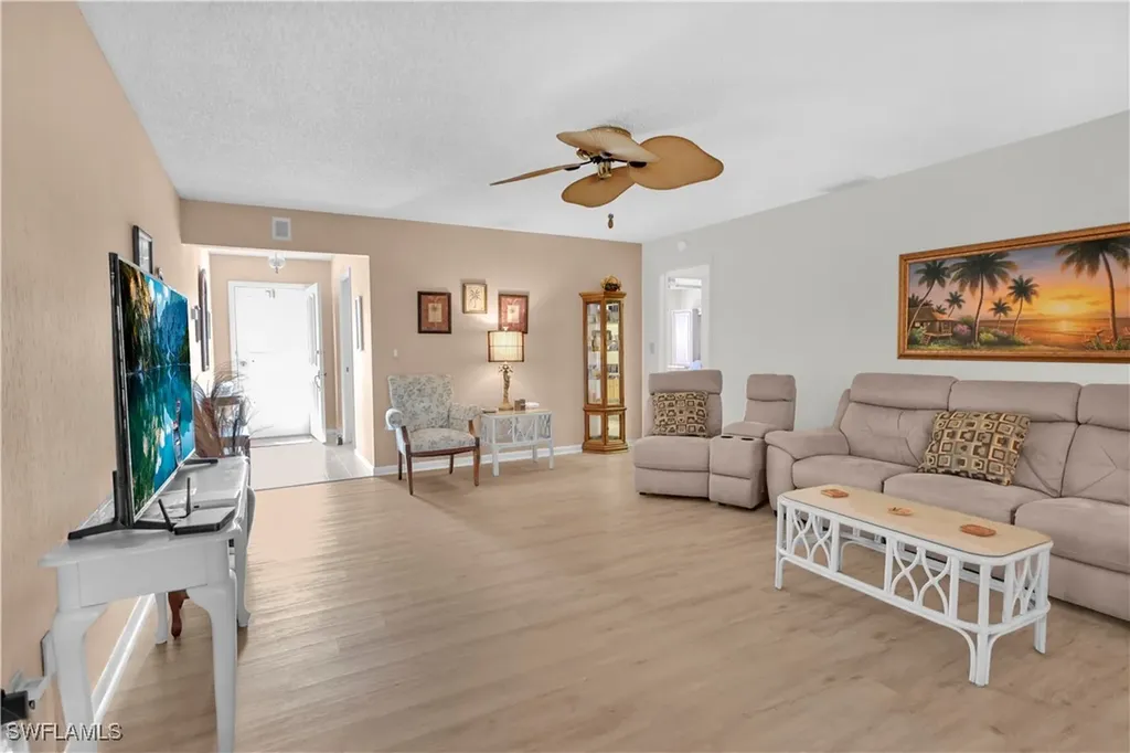 1251 Broadwater Drive Fort Myers FL 33919