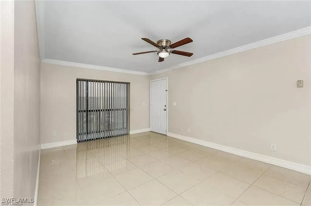 5323 Summerlin Road Fort Myers FL 33919