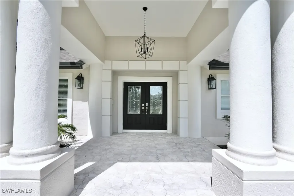 2061 Santa Barbara Boulevard Naples FL 34116