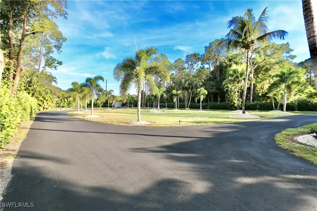 2061 Santa Barbara Boulevard Naples FL 34116