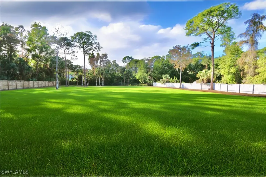 2061 Santa Barbara Boulevard Naples FL 34116