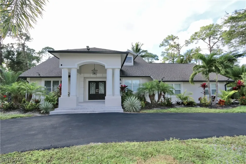 2061 Santa Barbara Boulevard Naples FL 34116