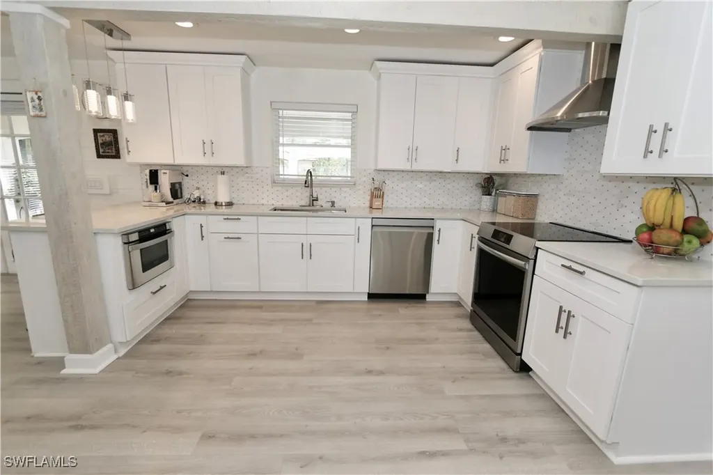 2061 Santa Barbara Boulevard Naples FL 34116