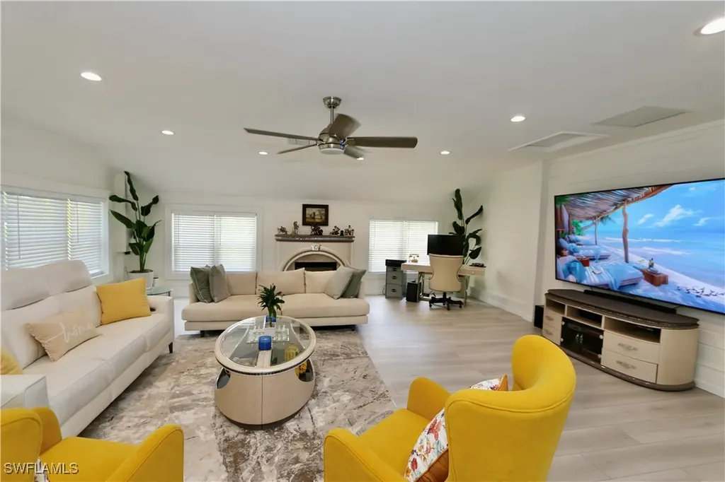 2061 Santa Barbara Boulevard Naples FL 34116