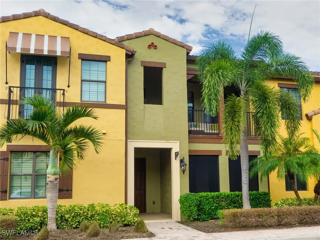 9054 Capistrano Street N Naples FL 34113