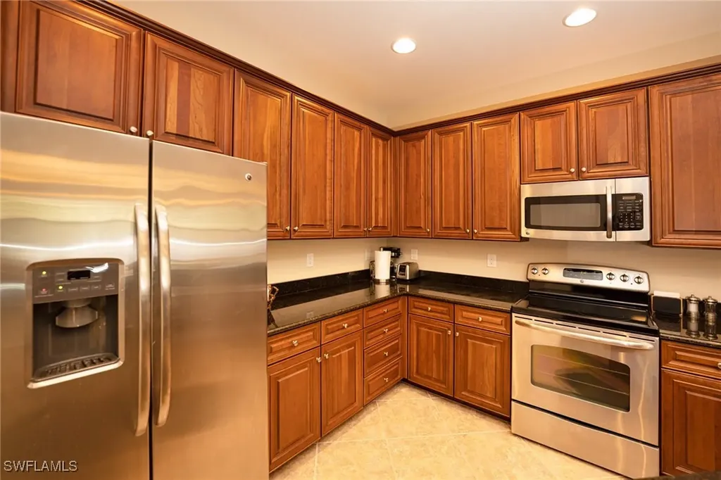 9054 Capistrano Street N Naples FL 34113