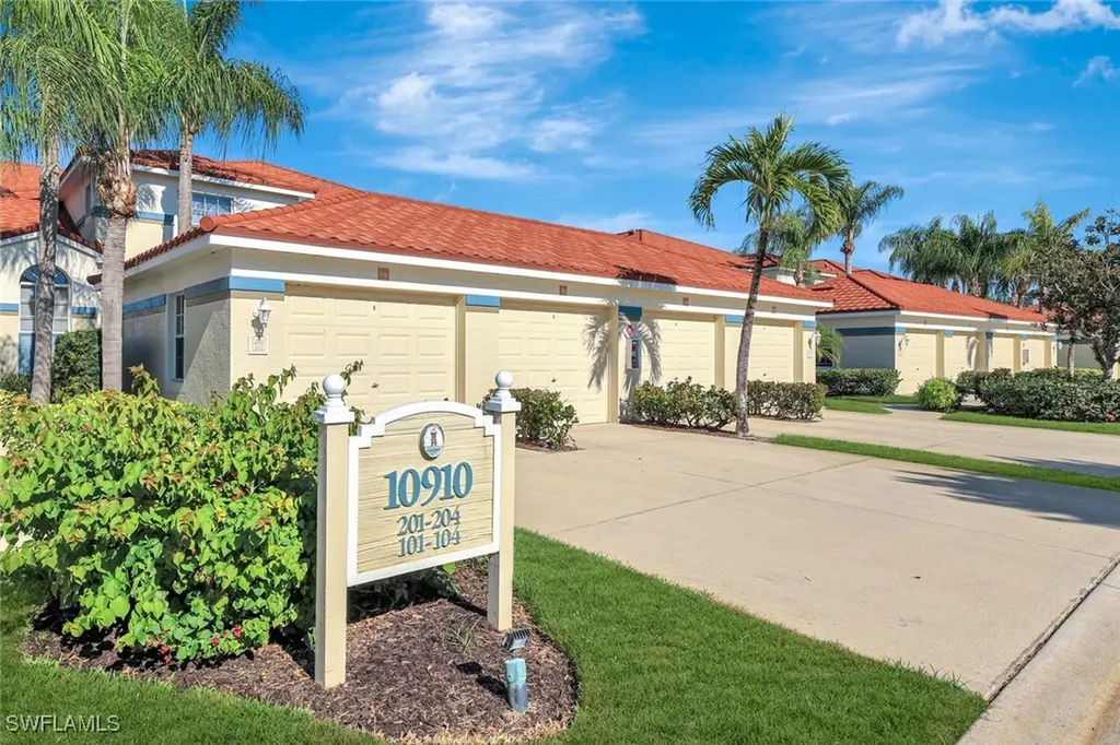 10910 Santa Margherita Road Estero FL 34135