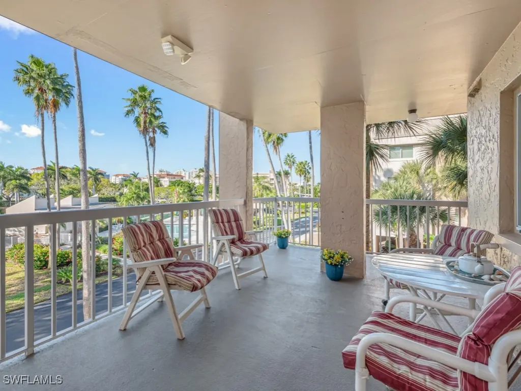 893 Collier Court Marco Island FL 34145