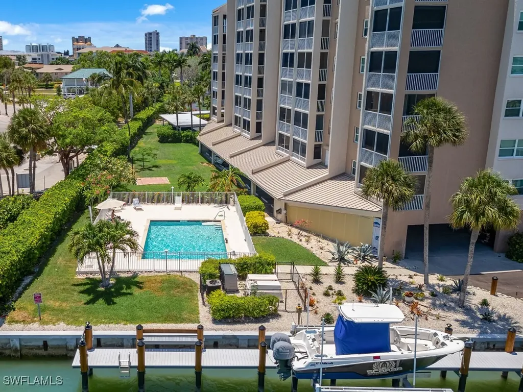 893 Collier Court Marco Island FL 34145