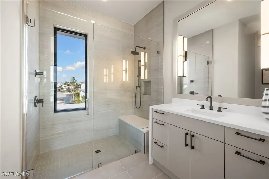 256 Trade Winds Avenue Naples FL 34108