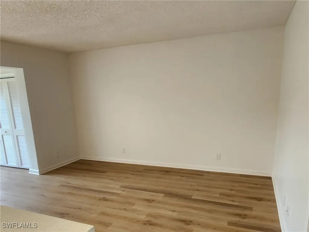 20 Bob O Link Court Naples FL 34105