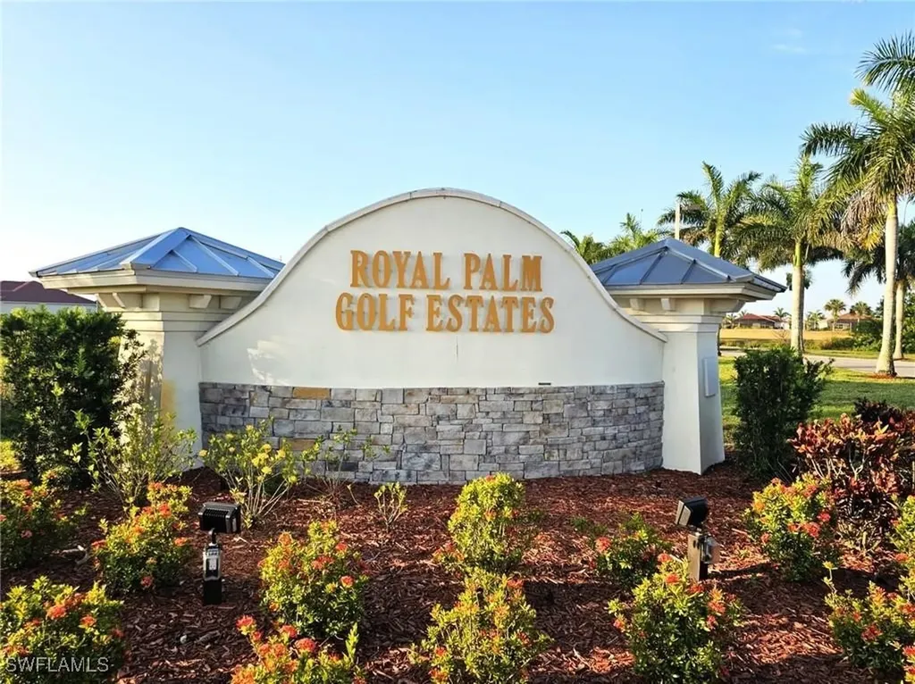 18001 Bluewater Drive Naples FL 34114