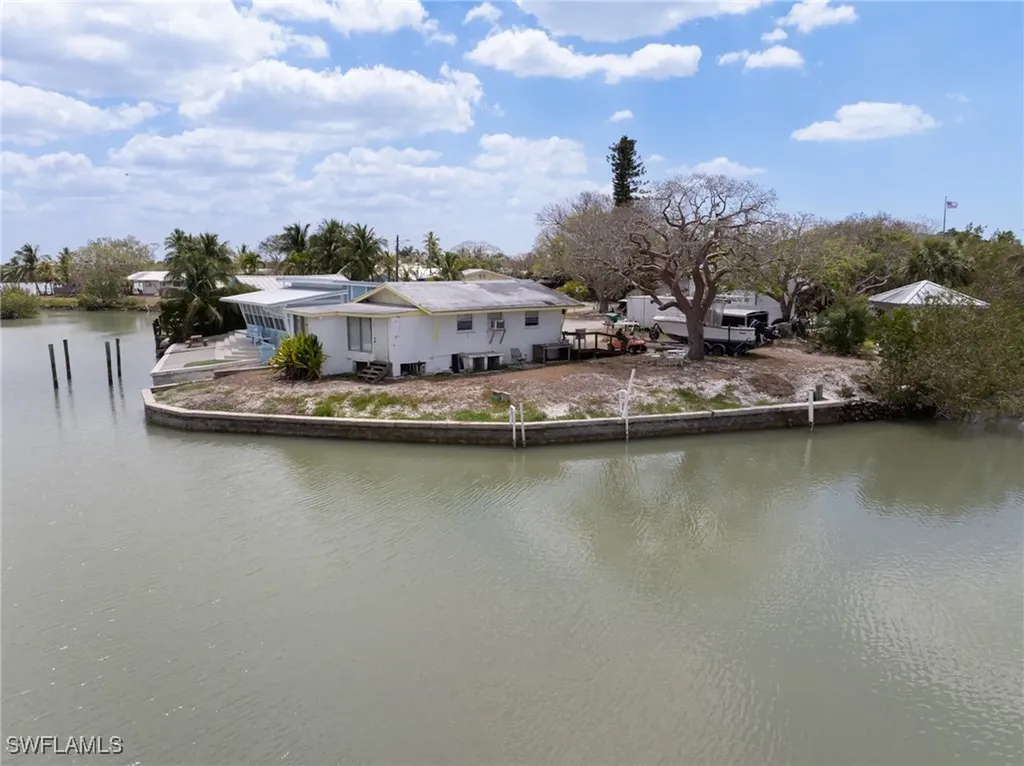 315 Pettit Drive Naples FL 34140