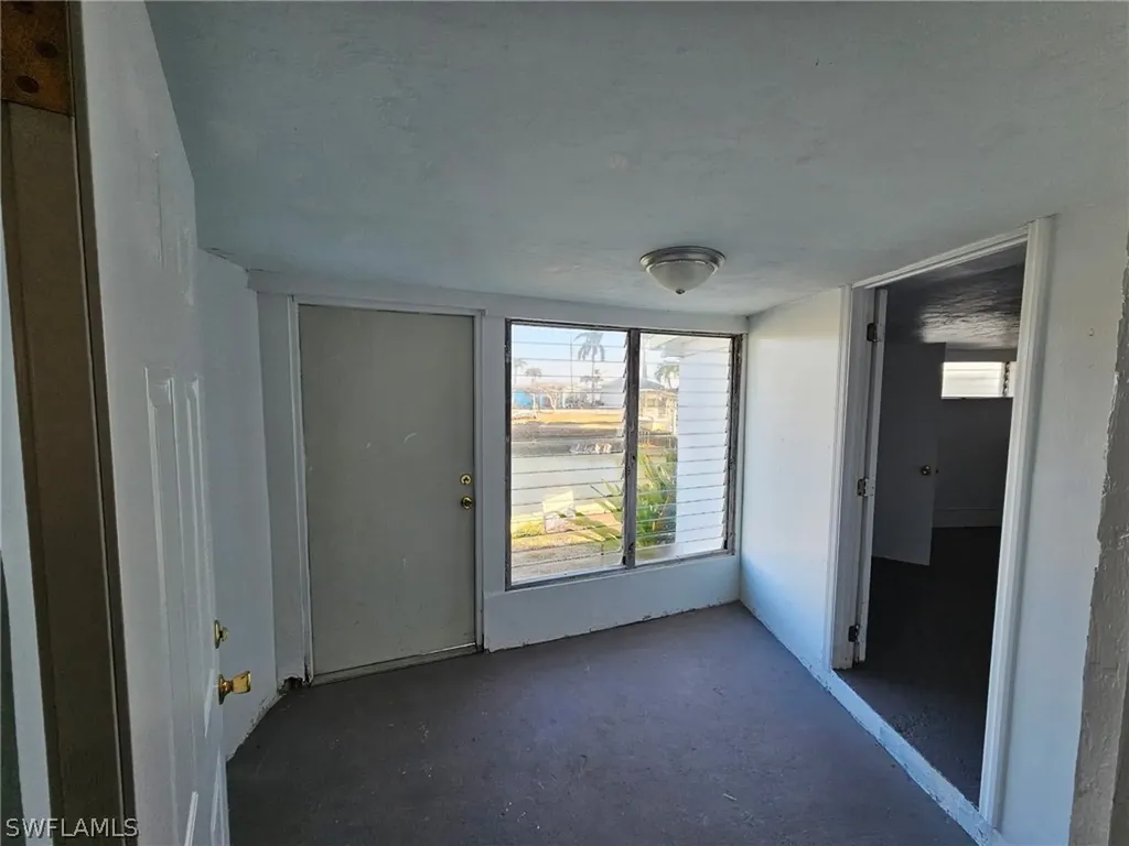 315 Pettit Drive Naples FL 34140