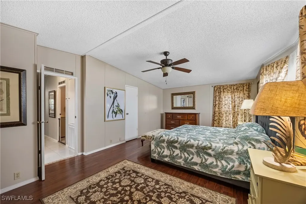 214 Riverwood Road Naples FL 34114