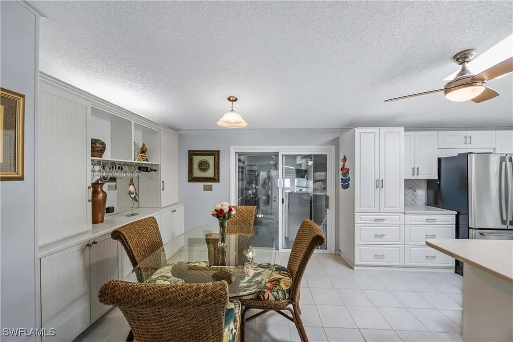 214 Riverwood Road Naples FL 34114